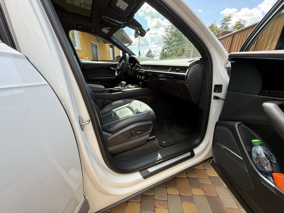 Audi Q7 2019 VIN WA1LABF72KD034604 фото оголошення 9 з 19