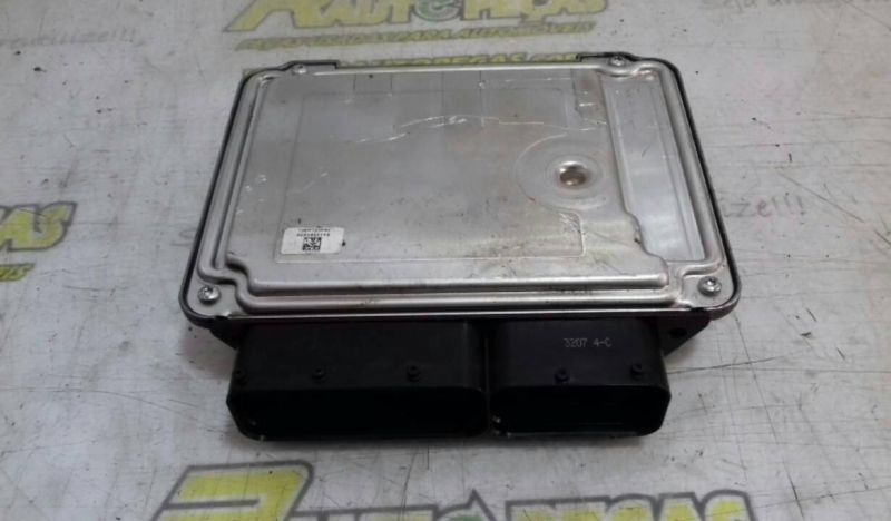 Centralina do Motor - VOLKSWAGEN Golf V (1K1) | 03 - 09