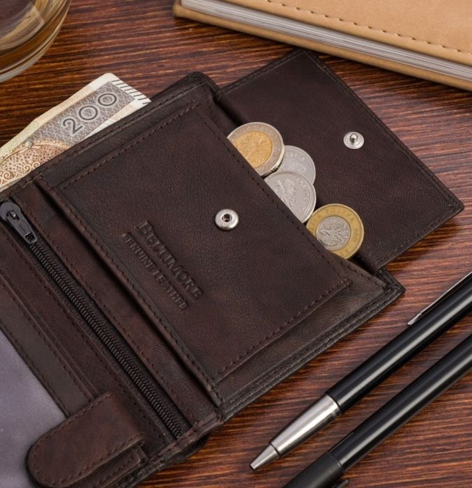 Męski portfel i brelok skórzany zestaw prezent serce brązowy skóra