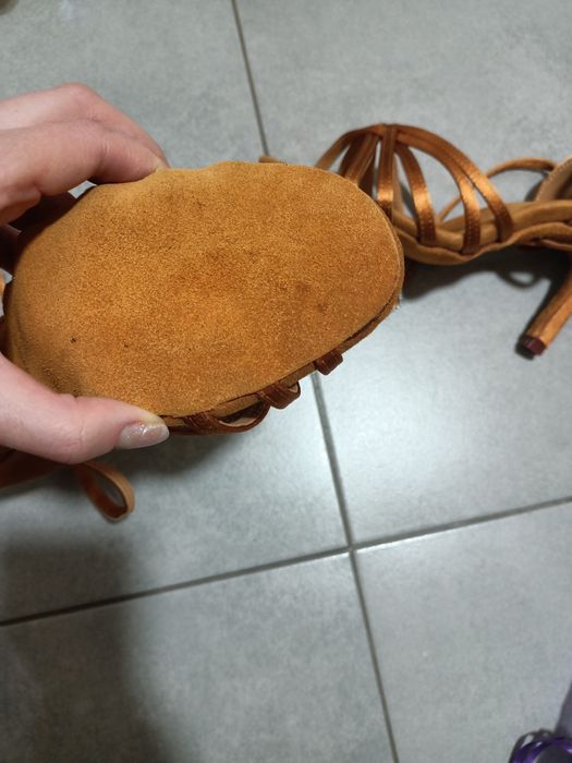 Туфлі для танців, нові, устілка 25см