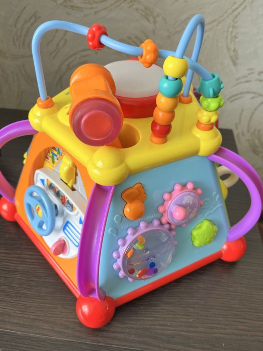 Розвиваюча іграшка Limo