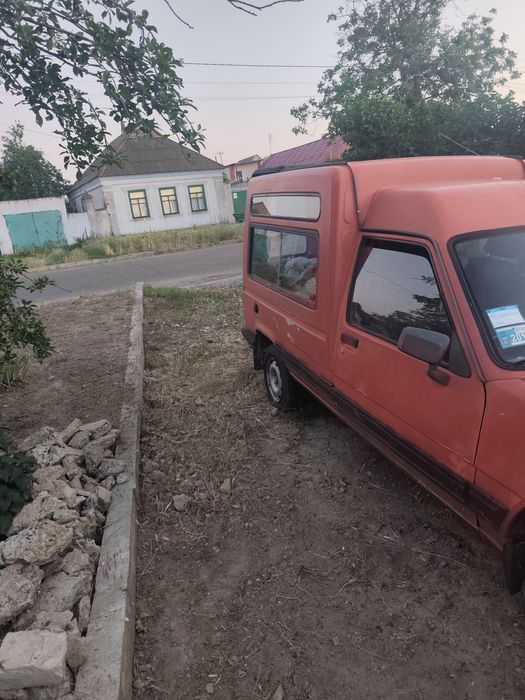 Продам Рено 1988