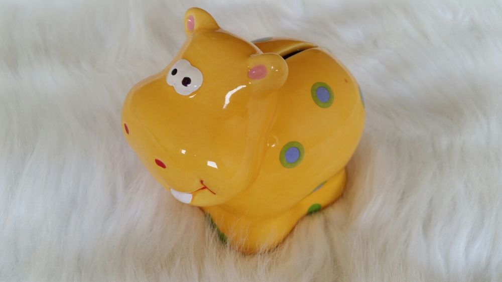 Mealheiro Hipopótamo Criança