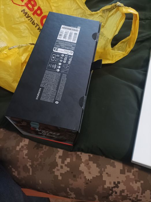 JBL колонка нова charge 5