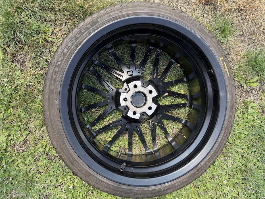 Felga JR 38 Wheels Mercedes + opona Pirelli