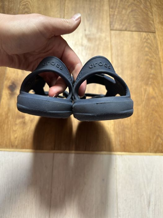 Сандалі Crocs розмір  j 2