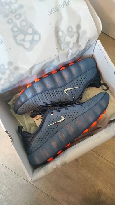 Buty Nike Mind 002 Thunder Blue Chrome rozmiar 44,5 / 28,5cm