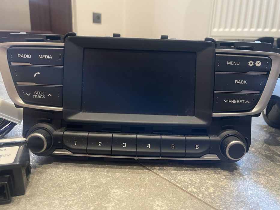 radio hyundai i20 II 2019 , C8EB0