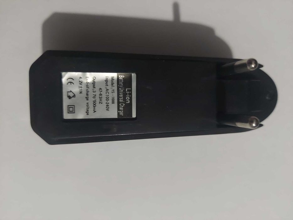 Carregador baterias 18650