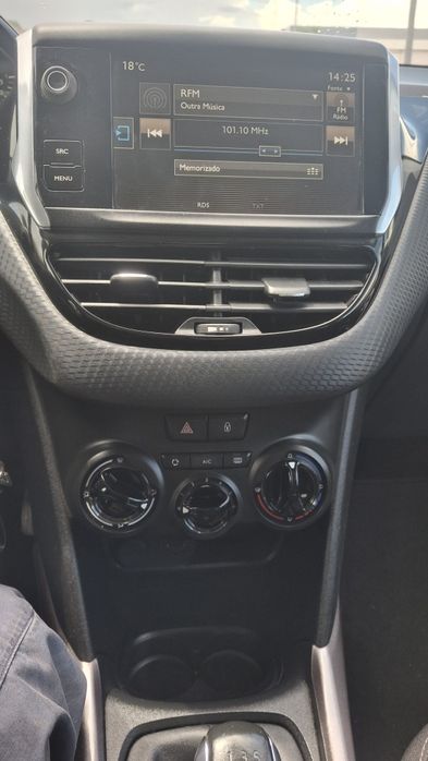 Peugeot 2008 1.2 puretech style