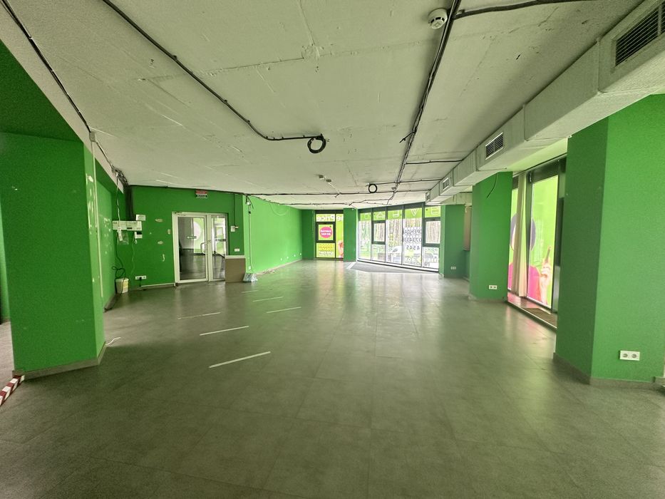 Оренда фасадного комерційного приміщення з ремонтом! Центральний парк