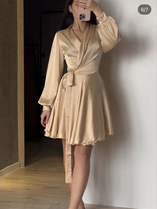 Шовкова сукня-сонце з ремінцем