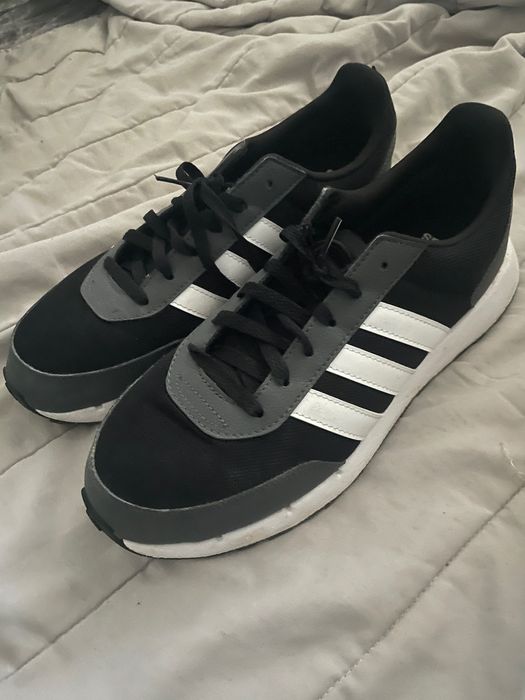 Ténis masculinos adidas novos