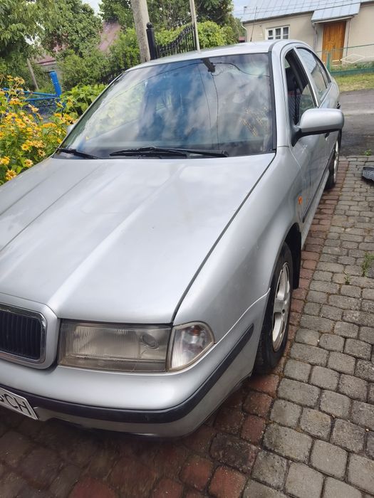 Легковий автомобіль продати. Scoda Octavia