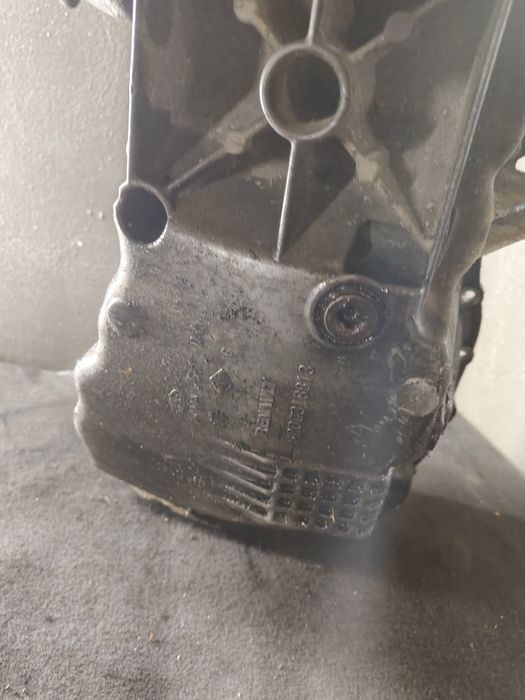 Miska olejowa silnika renault Clio 3 2007