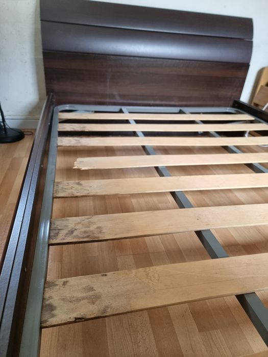 Cama c/estrado + colchao