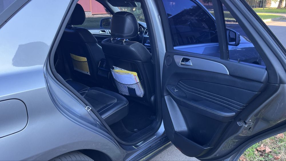 Mercedes-Benz ML350 2012 пневмо 3.0 diz