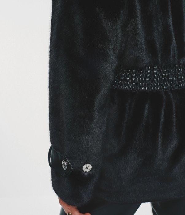 Czarne Futerko Ochnik