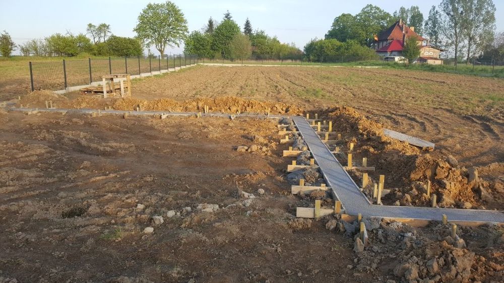 Nowoczesne ogrodzenia modułowe frontowe montaż