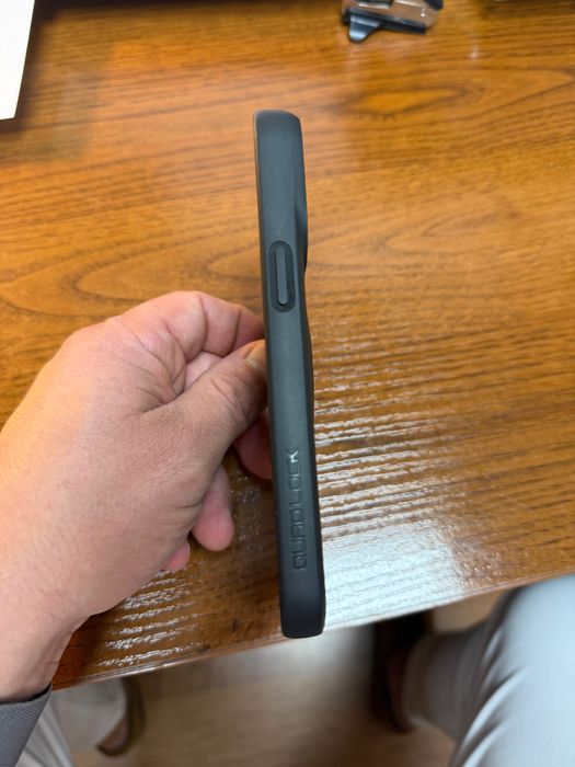 Quadlock iPhone 13 PRO