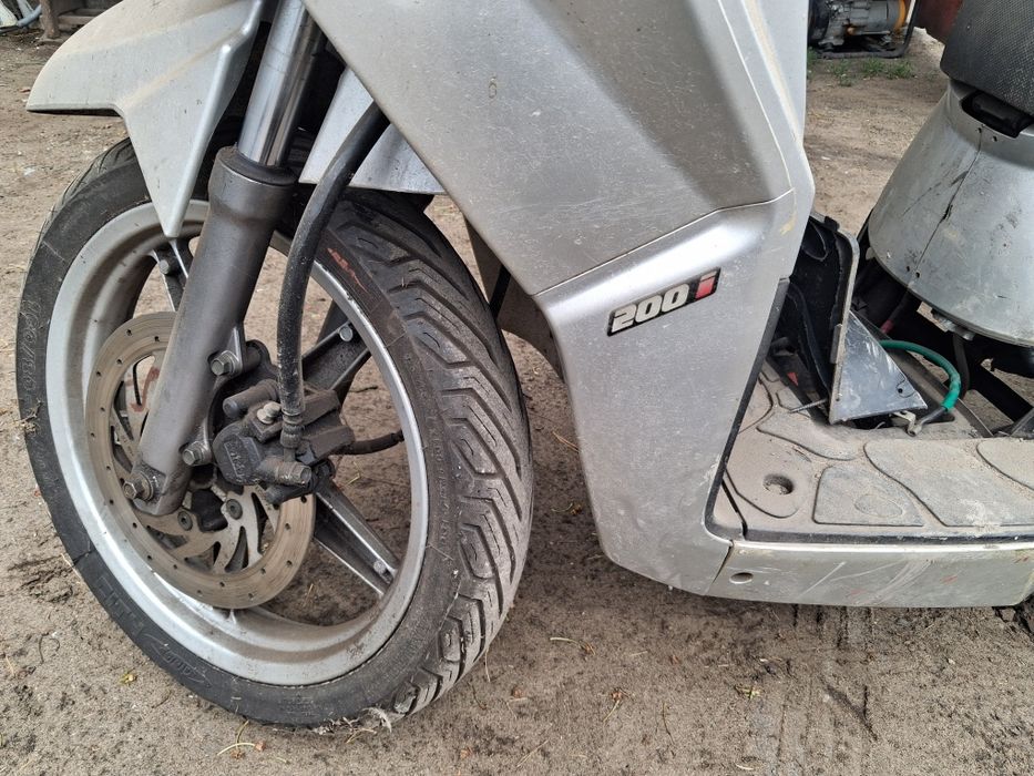 Kymco peoples 200i