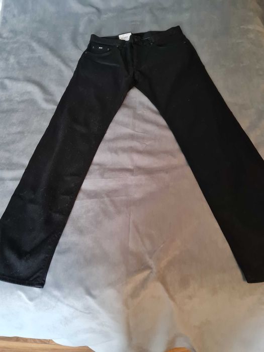 Spodnie męskie  Boss r.32/32