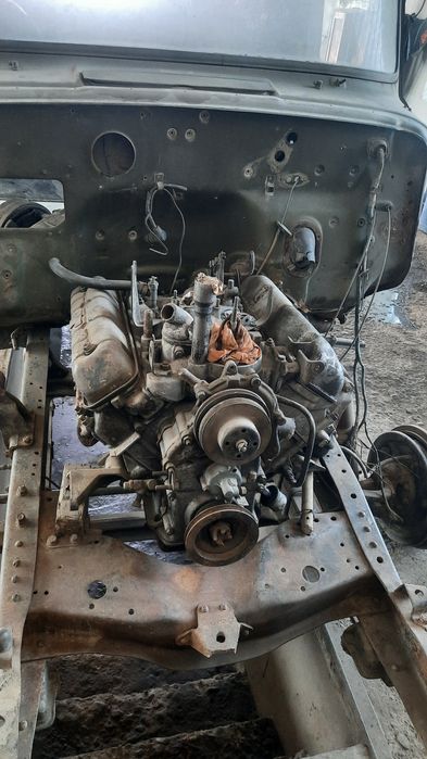 Газ 53 з бочкою для води