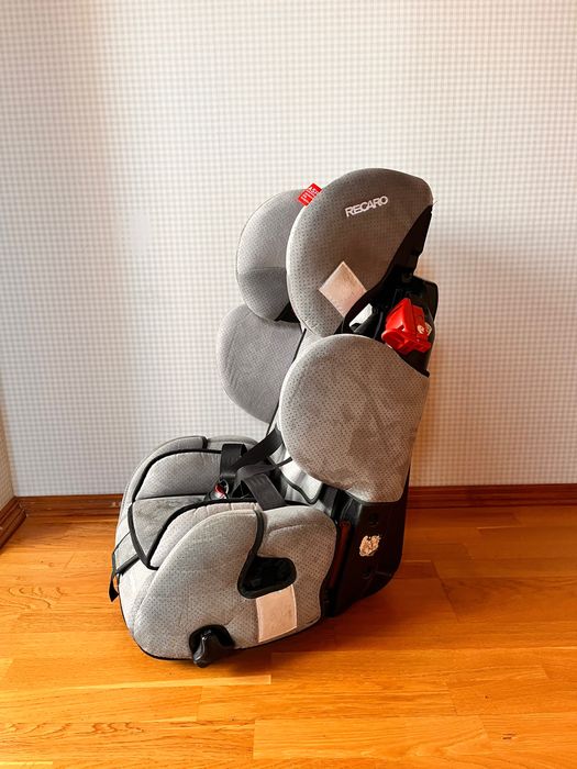 Автокрісло Recaro young sport