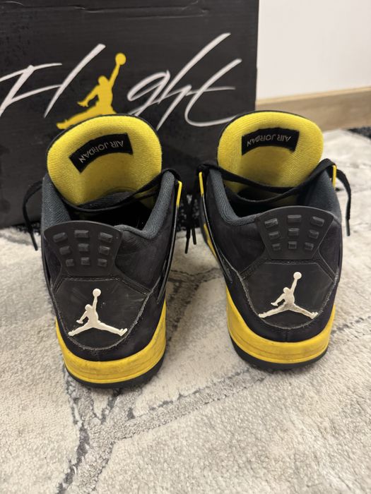 Jordany IV yellow thunder