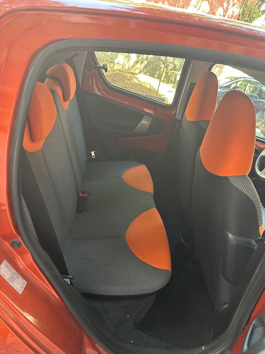 Vendo Toyota Aygo 1.0 VVT-i (2013) - 5 Portas com Ecrã Tátil