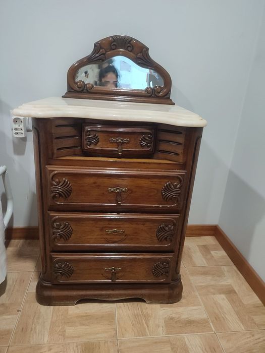 Cama mesinhas e comoda