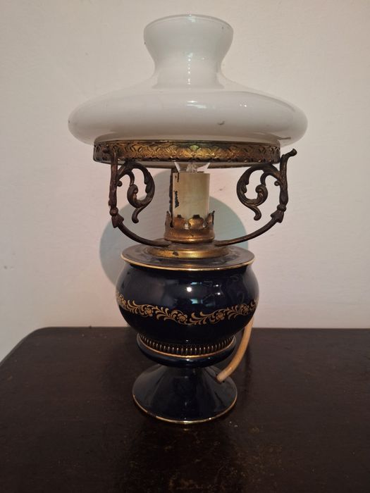 Lampka nocna porcelana