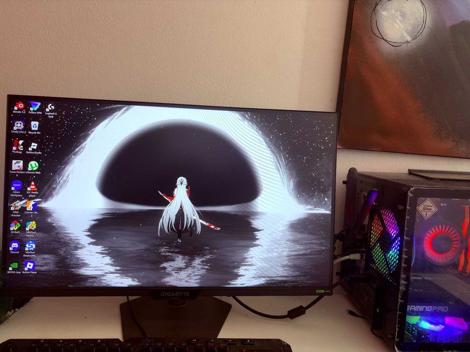Computador pc gaming | workstation completo com RTX 5070 Ti 16GB, Ryzen 9 7900X, 32GB DDR5, e monitor de 200Hz. Acompanha teclado Logitech Pro.