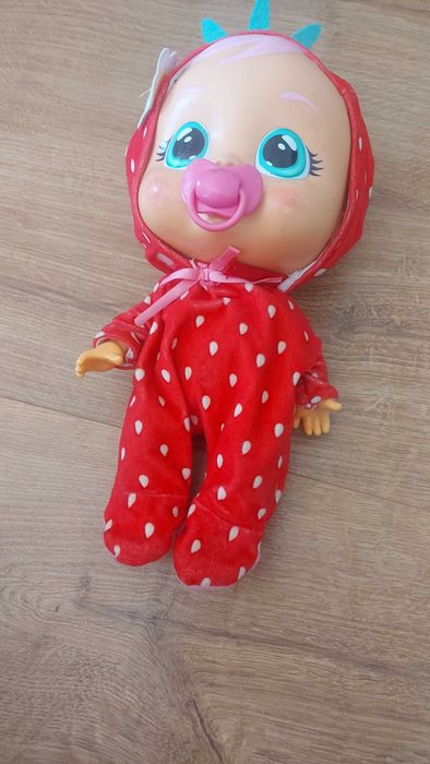 Cry babies duża Truskawka Ella