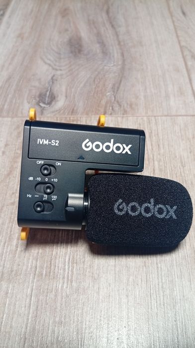 Накамерный микрофон-пушка Godox IVM-S2