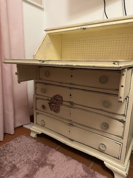 Escrevaninha vintage pintada á mão