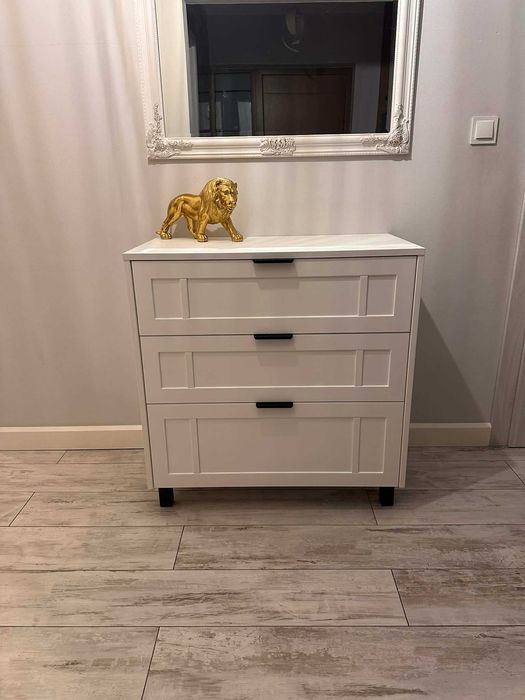 Komoda biala lub ciemna