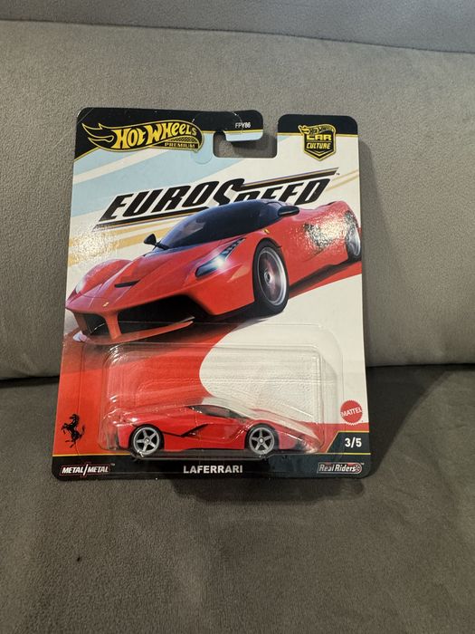 Hot wheels premium LAFERRARI Pruszcz Gdański • OLX.pl