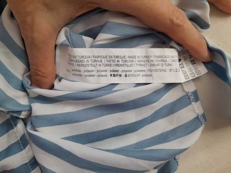 Krótka bluzka top Stradivarius