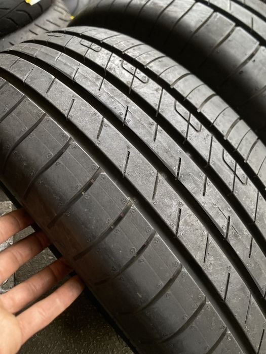 Pneus 215/60/17 Goodyear EfficientGrip Performance