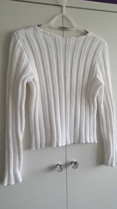 Biały sweter rozpinany - rozmiar 36