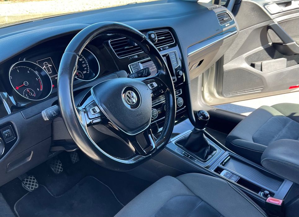 VW Golf 1.6 TDI BlueMotion Comfortline