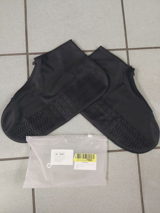 Ochraniacze wodoodporne na buty gumowe  nowe 43-47