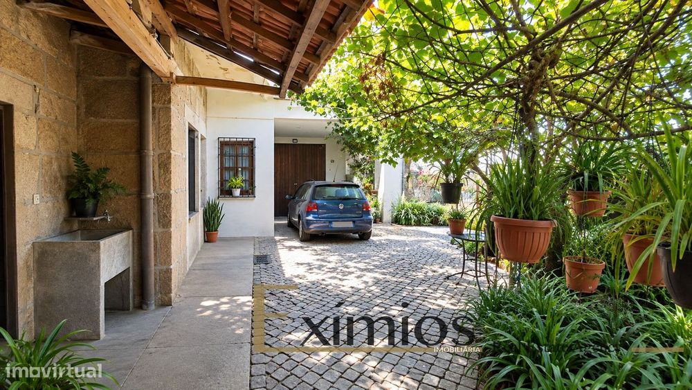 Quinta com 19.600m², situada na Maia