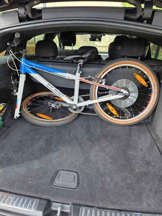 Bicicleta Criança CUBE