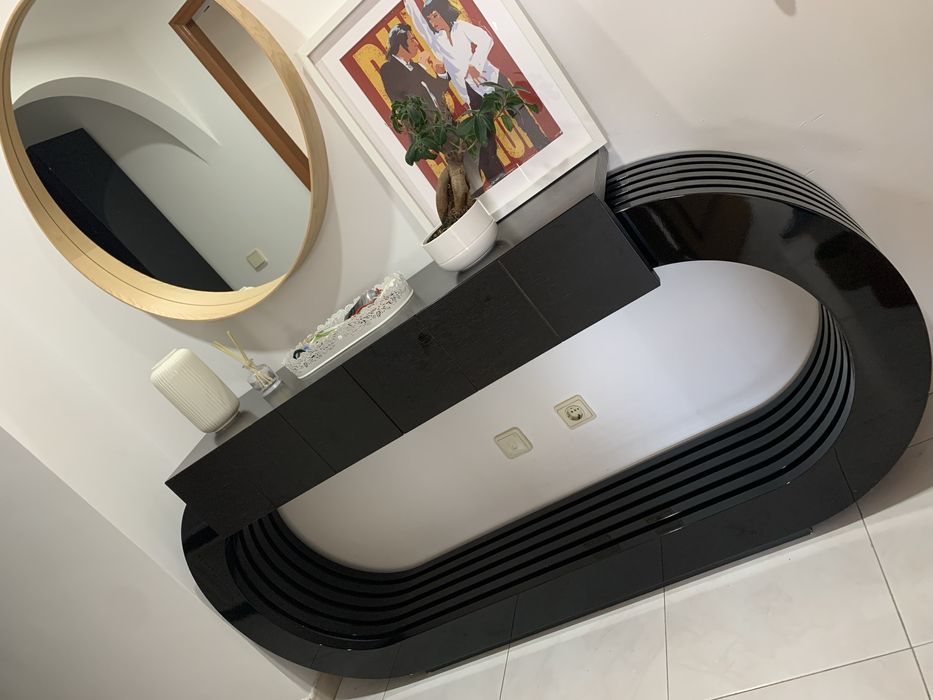 Móvel aparador wengé e preto