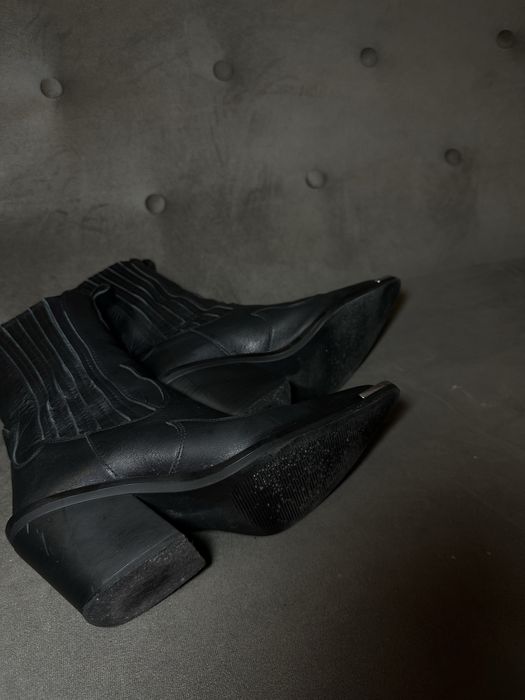 Шкіряні казаки від бренду modus_vivendi_shoes 36 розмір