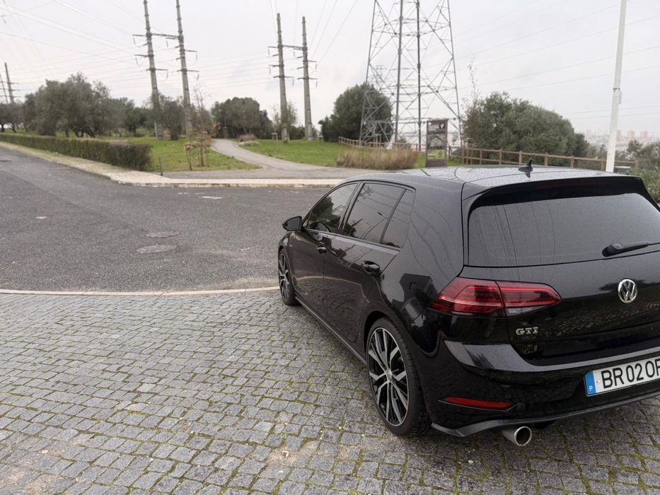 VW Golf GTI 7.5 230cv | 11/2017 | Excelente estado