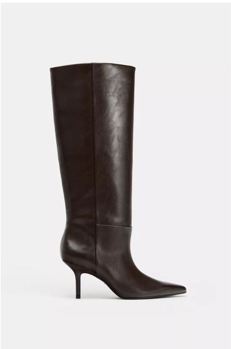 Коричневі чоботи Zara