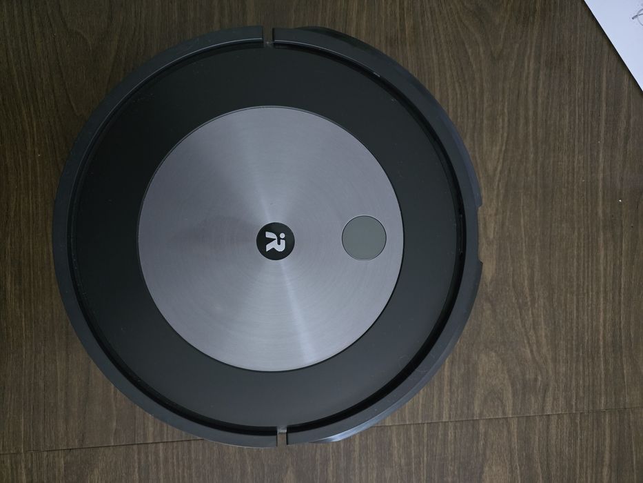 iRobot Roomba j7